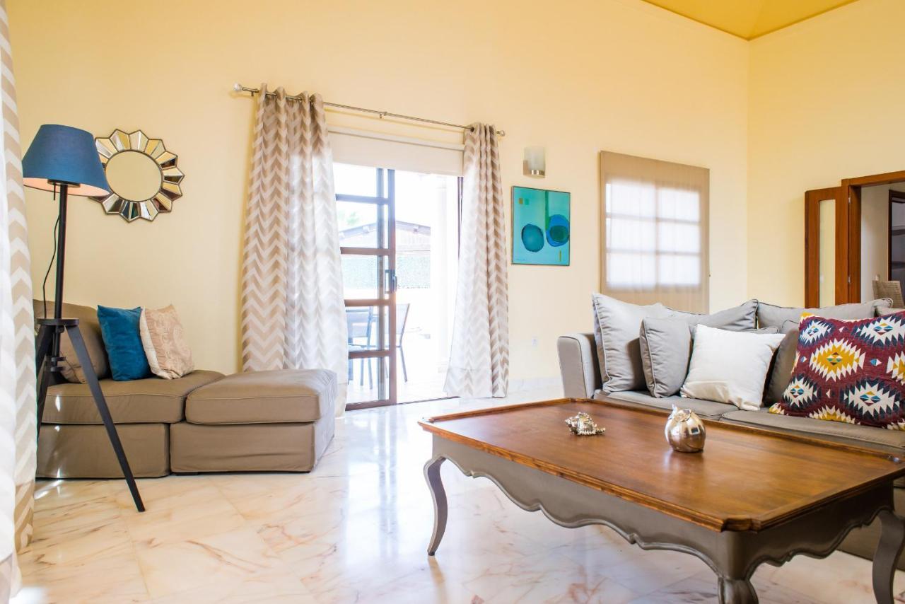 Villa Joy Private Pool Corralejo By Holidays Home Exteriör bild